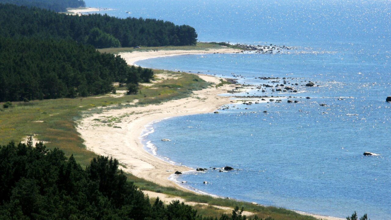 Is Russia Planning a Strategic Strike on Estonian Islands This May?